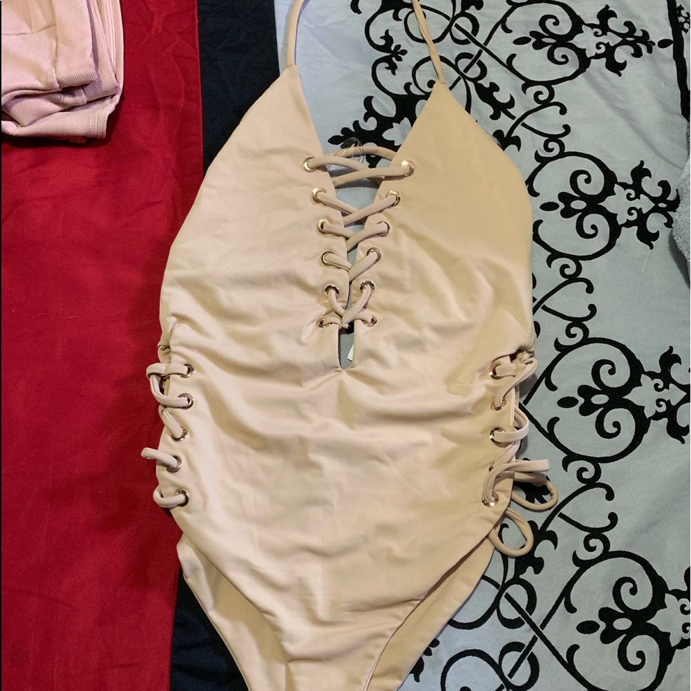 Bathing suit